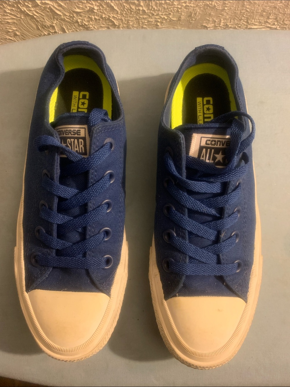 Converse Chuck Taylor II Low-Top Canvas Sneakers in Navy with White Toe